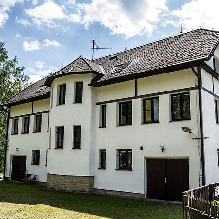 Economy Apartments České Švýcarsko Hřensko Esterno foto