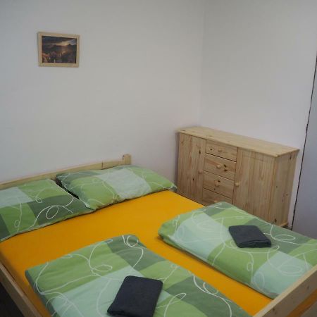 Economy Apartments České Švýcarsko Hřensko Esterno foto