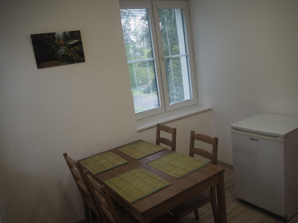 Economy Apartments České Švýcarsko Hřensko Esterno foto